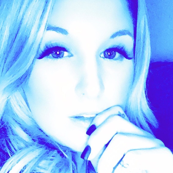 Meet your Posher, Lottie - Picture 10 of 16